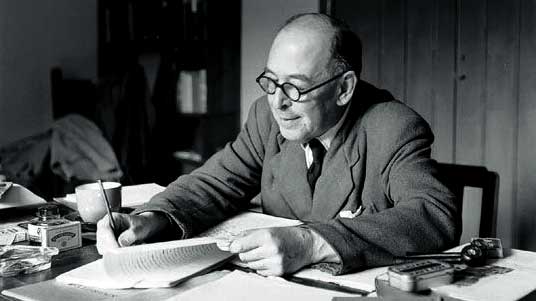 البحث عن شكسبير للكاتب سي إس لويس cs lewis writing