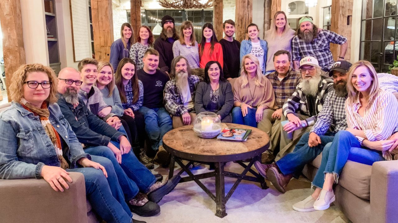 Redemption, Reconciliation': DUCK DYNASTY Family Meets Phil Robertson's  Adult Daughter