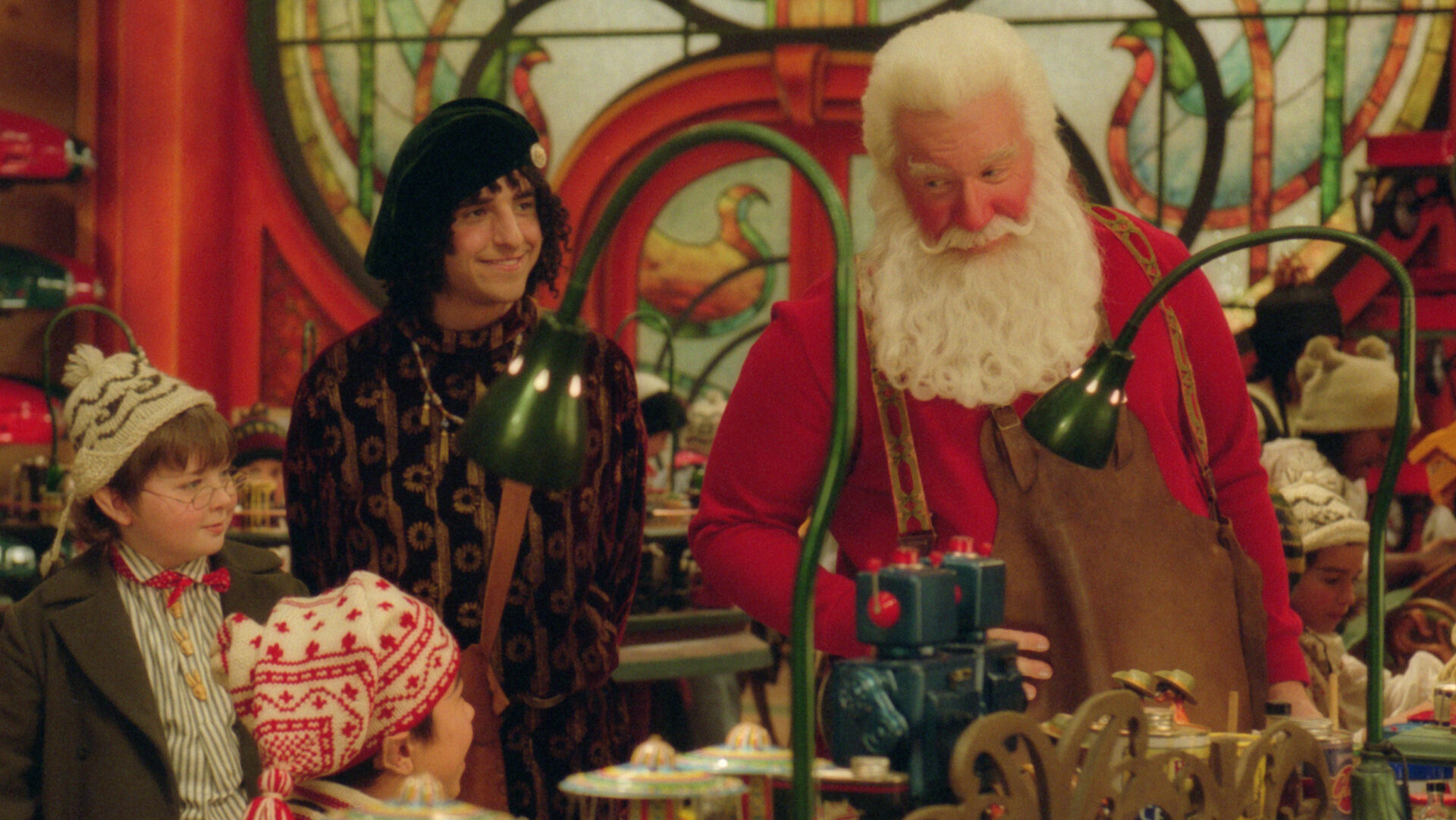 Disney+ Confirms David Krumholtz As Bernard For Spinoff Series, THE SANTA  CLAUSES